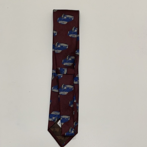 Robert Talbott Best of Class Blue Cars on Burgundy 100% Silk Tie. - Picture 3 of 6